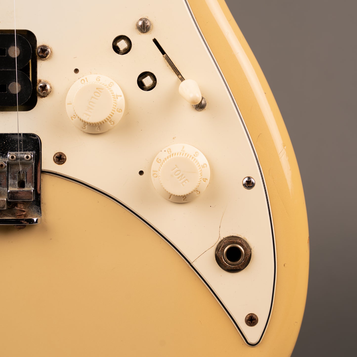 1981 Fender Bullet USA Olympic White